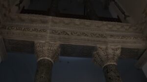 Деталь интерьера церкви Сергия и Вакха
